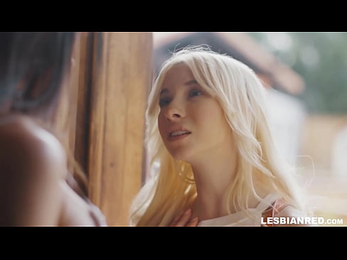 ❤️ دختر چند ماه بعد به خانه می آید و در نهایت بیدمشک نامادری اش را می خورد ❌ پورنو vk در ما ❌️❤